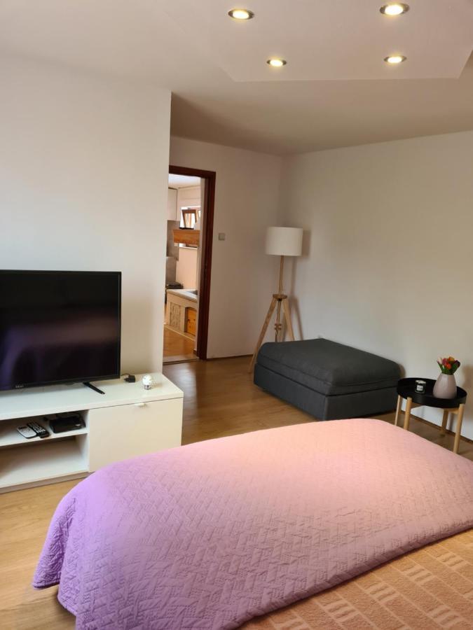 Volmefamily Apartment Pula Bagian luar foto