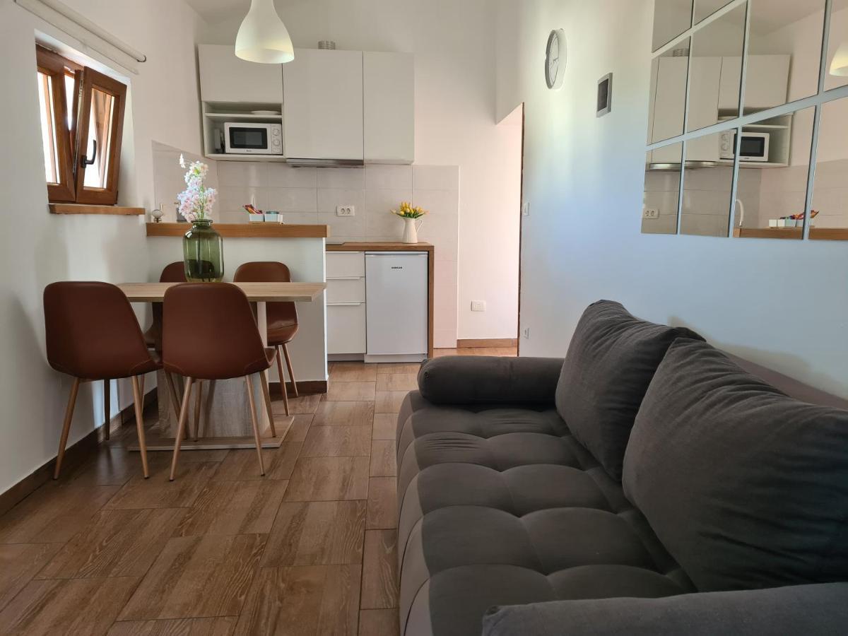 Volmefamily Apartment Pula Bagian luar foto
