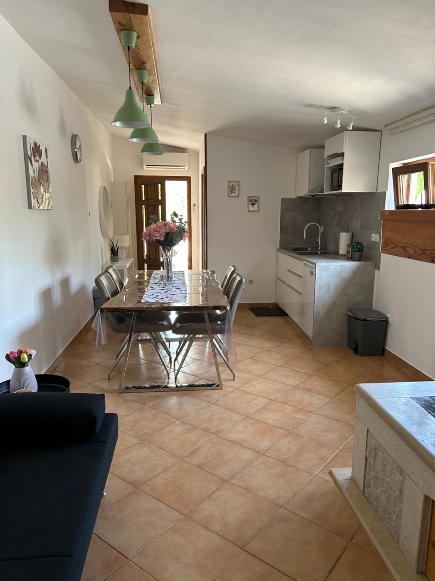 Volmefamily Apartment Pula Bagian luar foto