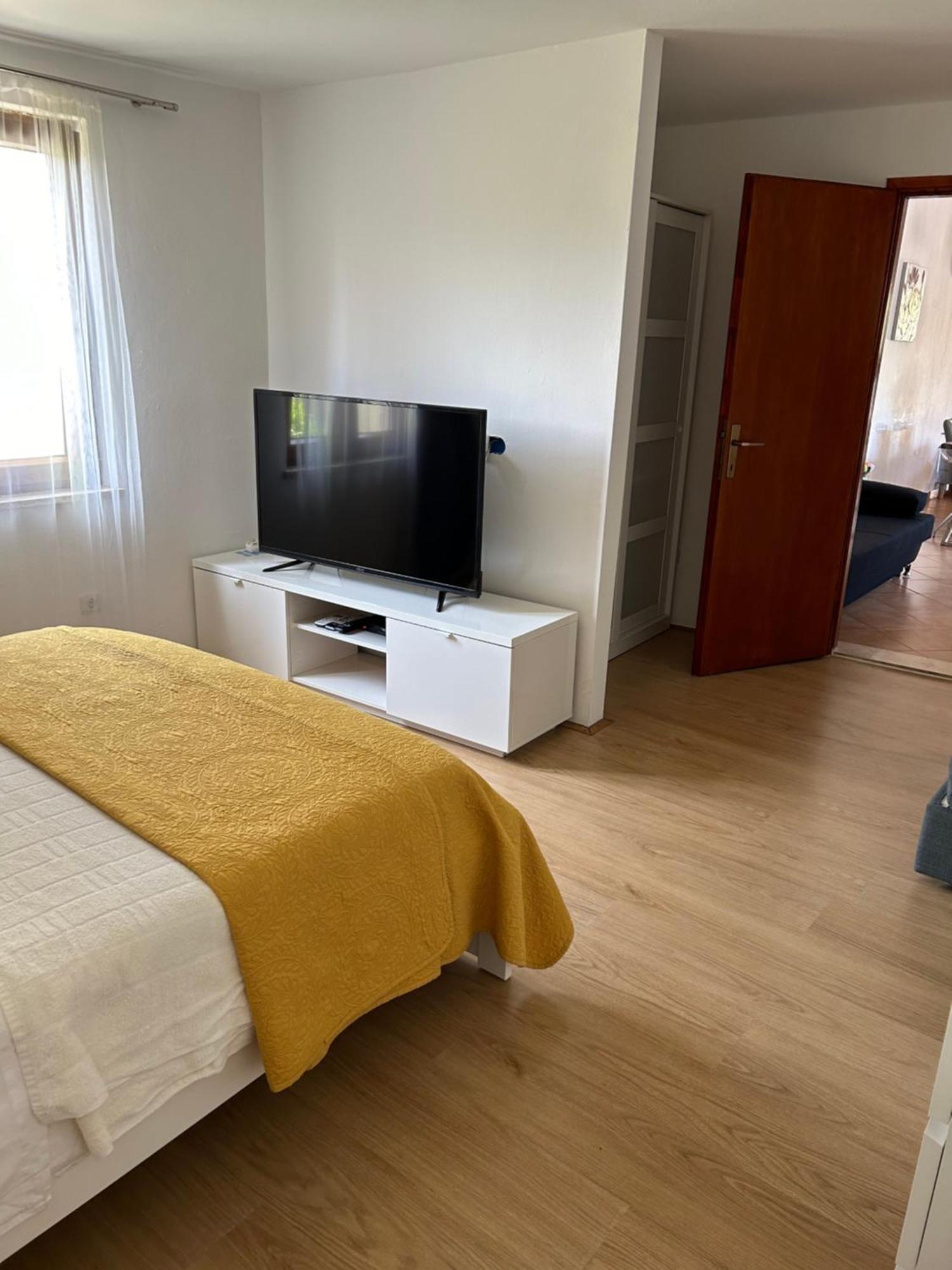 Volmefamily Apartment Pula Bagian luar foto